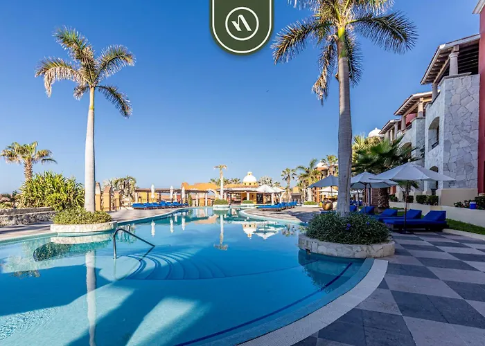 With Private Pool & Patio In Cabo Hébergement de vacances